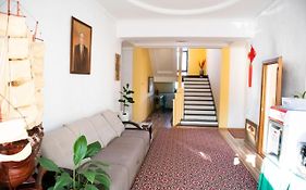 Sad Dolgoletiya Hotel